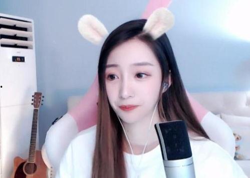 直播爆料女主播名单最新,揭秘网红圈最新动态  第1张